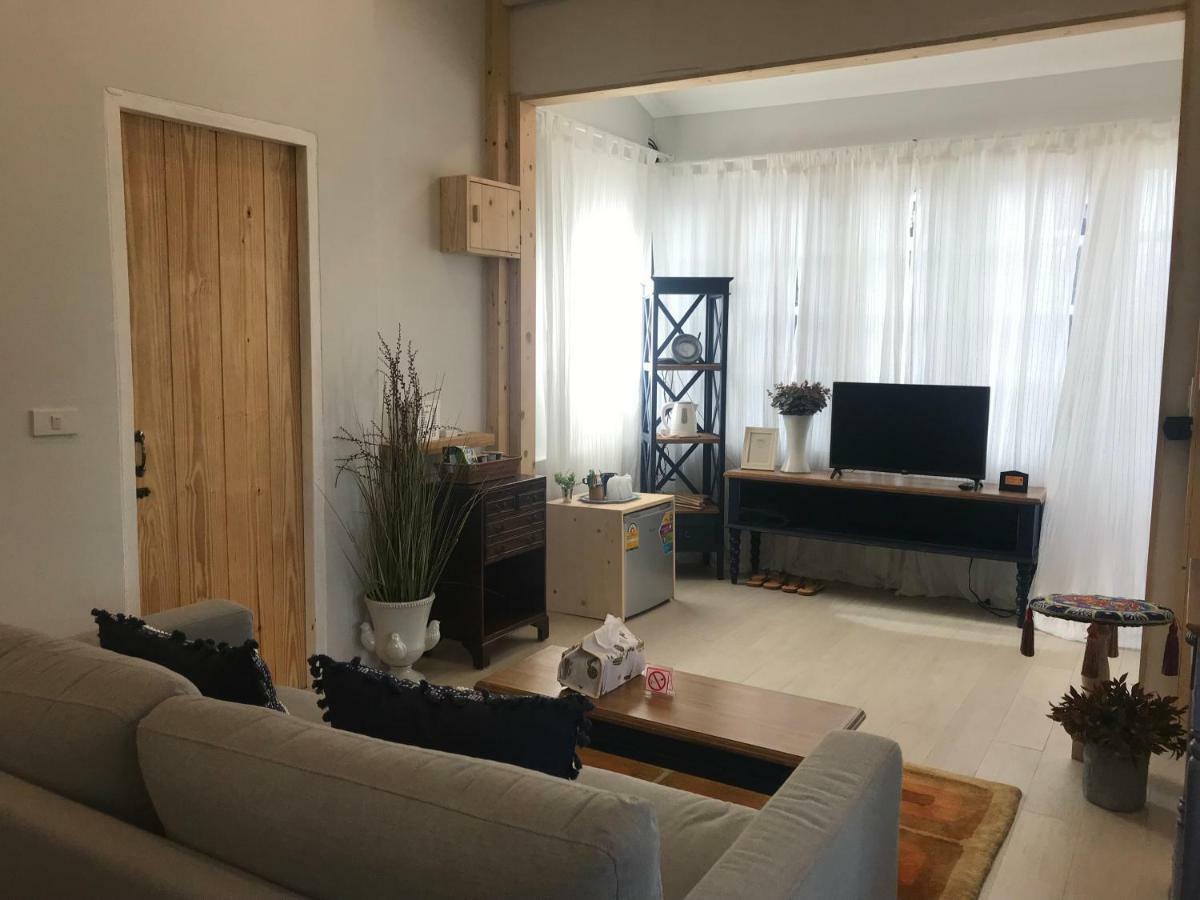 P.O.E Posh Homestay Cha-Am Dış mekan fotoğraf